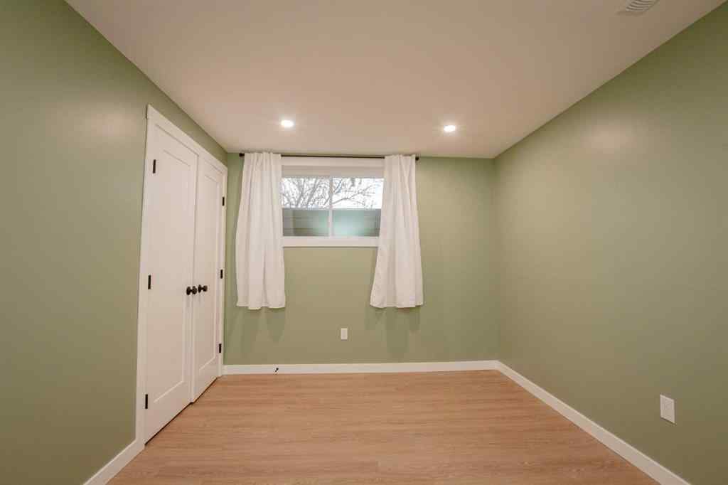 MLS&reg; # A2269665 - 7418 98 Street  in South Patterson Place Grande Prairie, Residential Open Houses