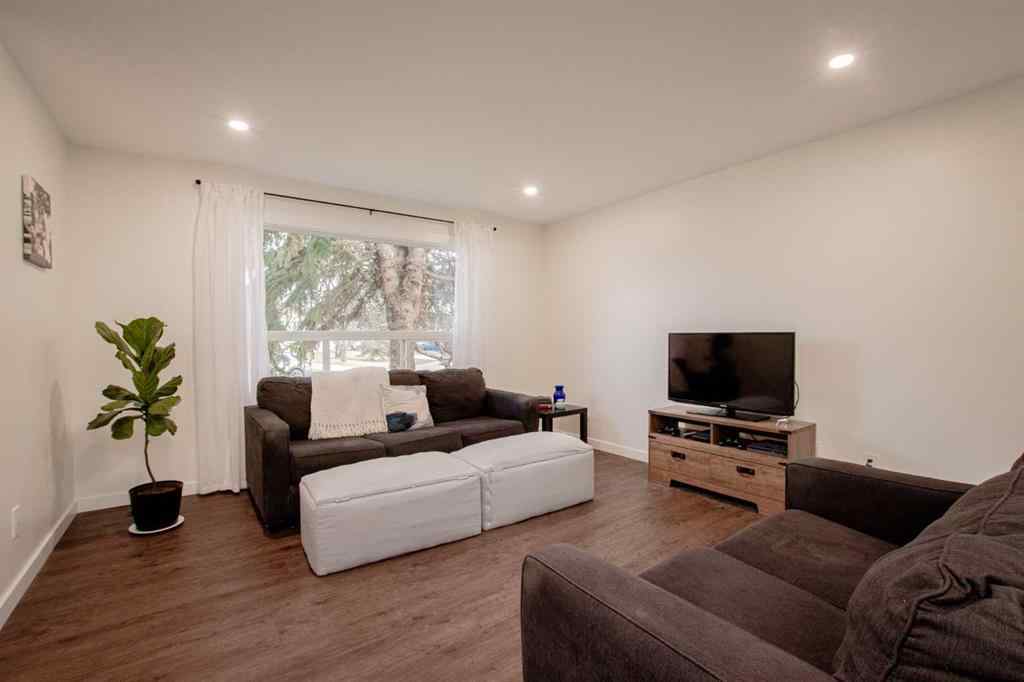 MLS&reg; # A2269665 - 7418 98 Street  in South Patterson Place Grande Prairie, Residential Open Houses