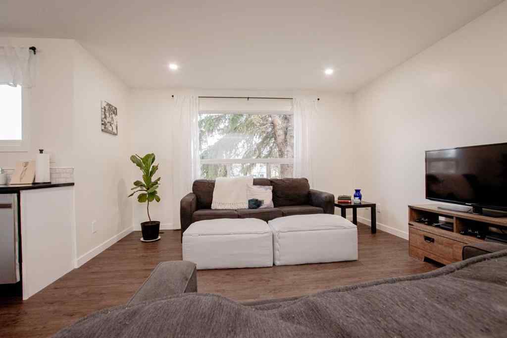 MLS&reg; # A2269665 - 7418 98 Street  in South Patterson Place Grande Prairie, Residential Open Houses