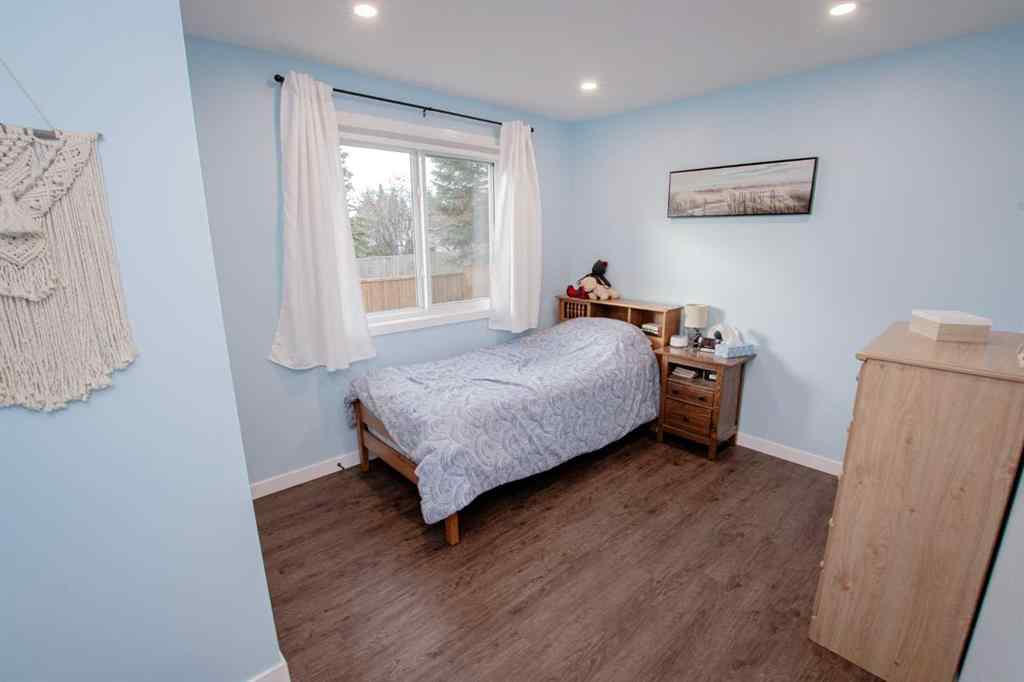 MLS&reg; # A2269665 - 7418 98 Street  in South Patterson Place Grande Prairie, Residential Open Houses