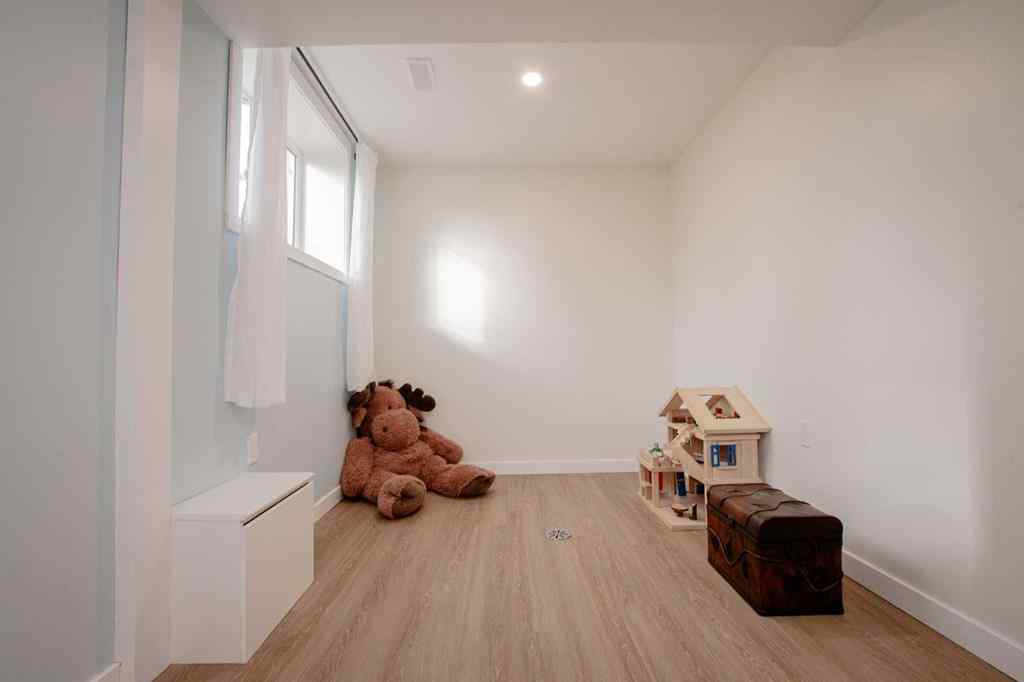 MLS&reg; # A2269665 - 7418 98 Street  in South Patterson Place Grande Prairie, Residential Open Houses