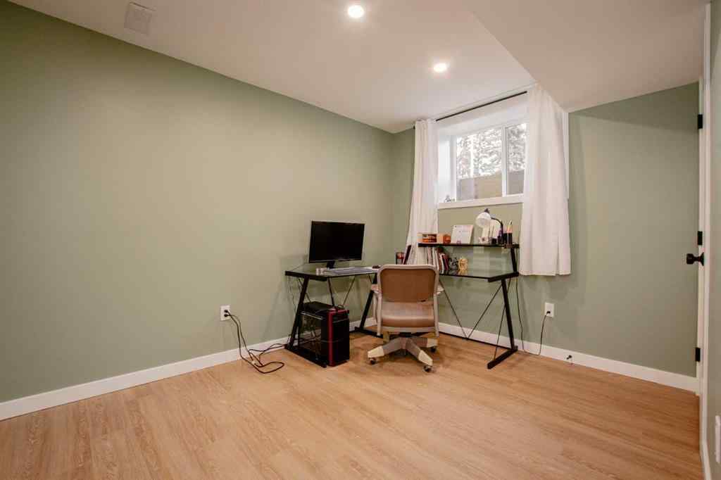 MLS&reg; # A2269665 - 7418 98 Street  in South Patterson Place Grande Prairie, Residential Open Houses