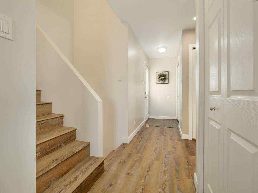 MLS&reg; # A2269669 - 33 1 Street N in NONE Orton, Residential Open Houses