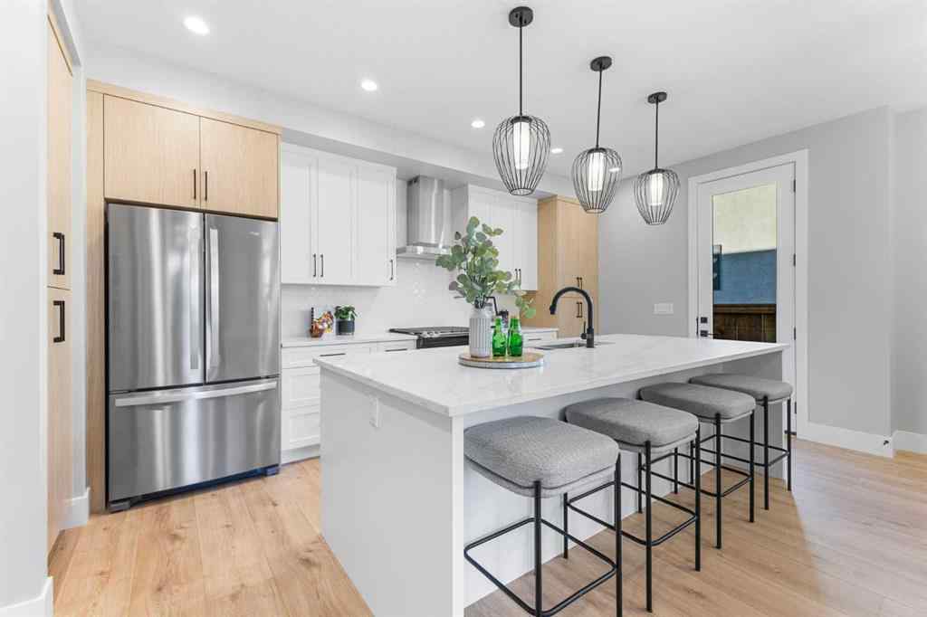 MLS® # A2269677 - 100 West Glen Crescent SW in Westgate Calgary, Residential Open Houses