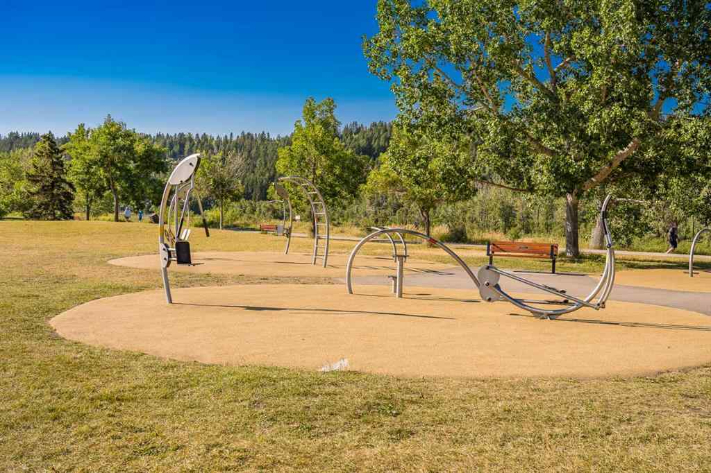 MLS&reg; # A2269679 - Unit #305 145 Point Drive NW in Point McKay Calgary, Residential Open Houses