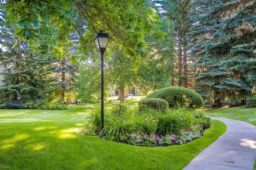 MLS&reg; # A2269679 - Unit #305 145 Point Drive NW in Point McKay Calgary, Residential Open Houses