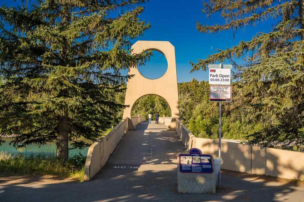 MLS&reg; # A2269679 - Unit #305 145 Point Drive NW in Point McKay Calgary, Residential Open Houses