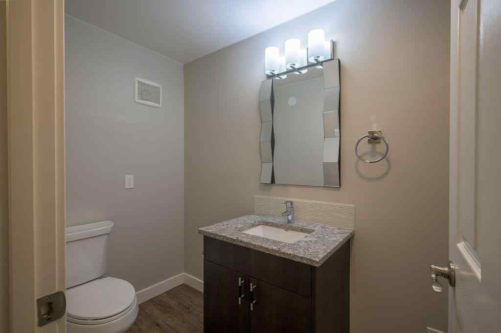 MLS&reg; # A2269693 - 2805 16 Street SW in South Calgary Calgary, Residential Open Houses