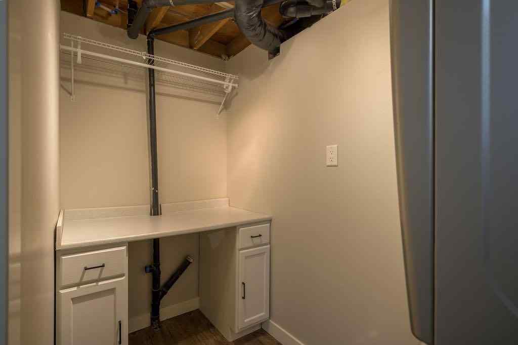 MLS&reg; # A2269693 - 2805 16 Street SW in South Calgary Calgary, Residential Open Houses