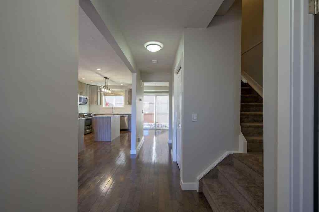 MLS&reg; # A2269693 - 2805 16 Street SW in South Calgary Calgary, Residential Open Houses