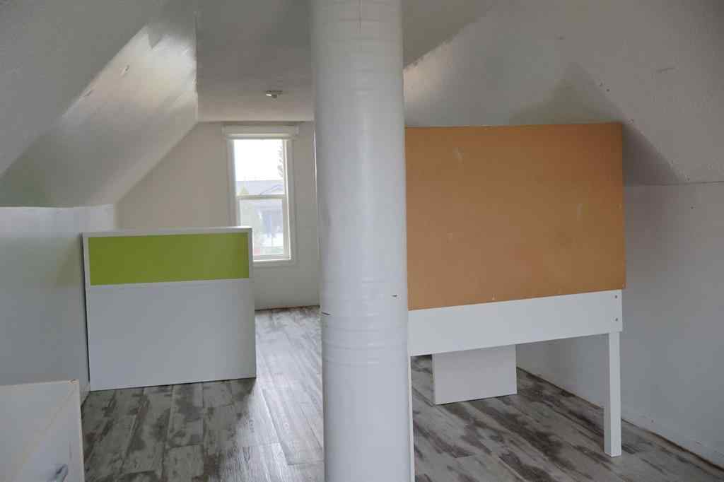 MLS&reg; # A2269694 - 106 3 Avenue E in NONE Oyen, Residential Open Houses