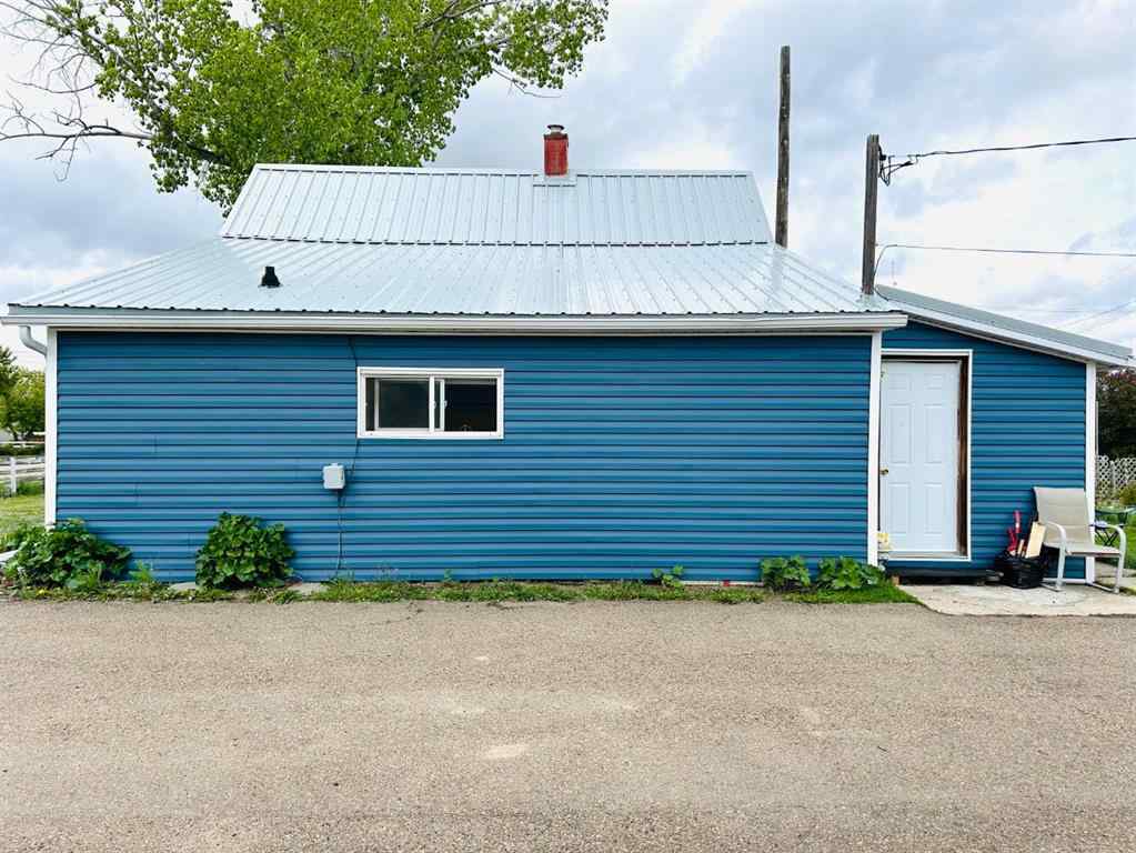 MLS&reg; # A2269694 - 106 3 Avenue E in NONE Oyen, Residential Open Houses