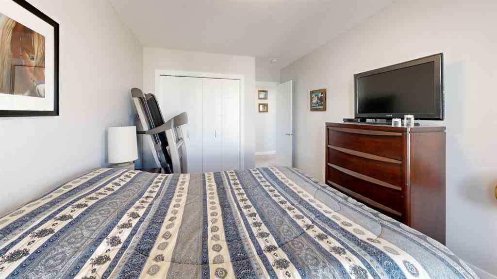 MLS® A2269695 - 102 Drake Landing Wynd  in Drake Landing Okotoks, Residential