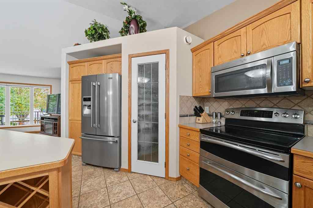 MLS&reg; # A2269698 - 5409 44A Street Close  in Westpark Meadows Innisfail, Residential Open Houses