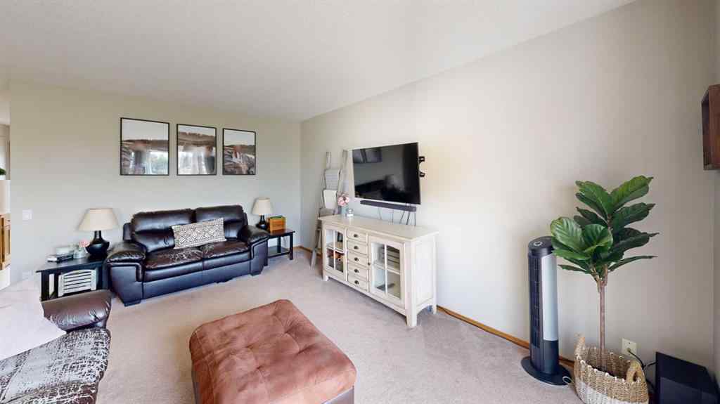 MLS&reg; # A2269699 - 8 Trading Post Trail  in NONE Whitecourt, Residential Open Houses