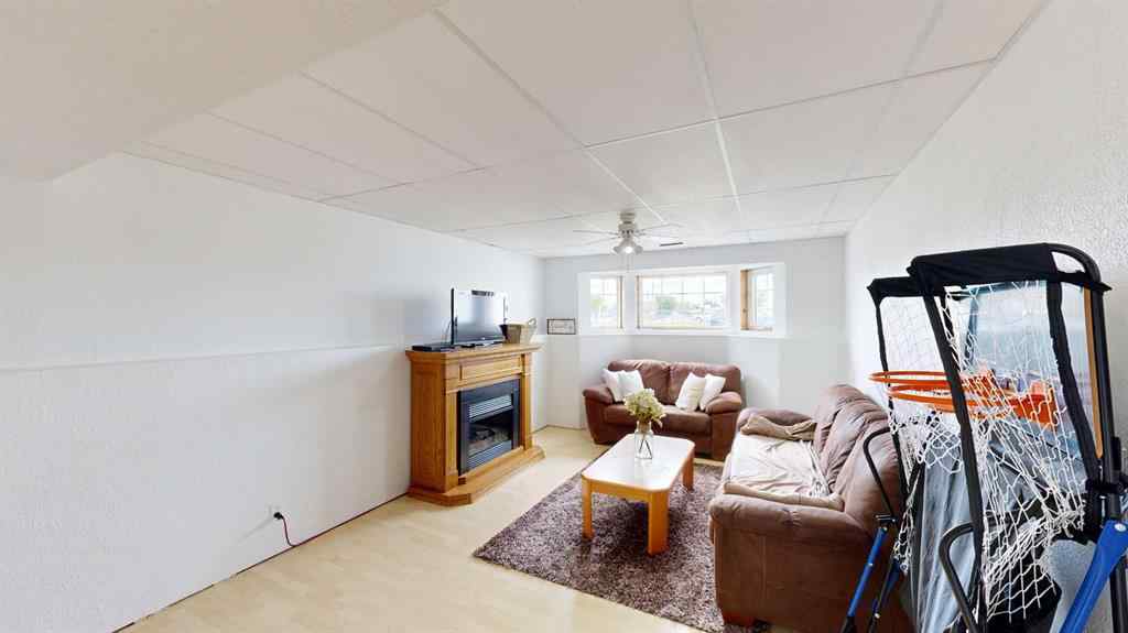 MLS&reg; # A2269699 - 8 Trading Post Trail  in NONE Whitecourt, Residential Open Houses