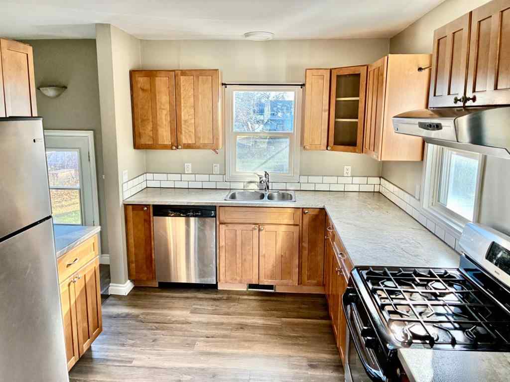 MLS&reg; # A2269701 - 10113 108 Avenue  in Avondale Grande Prairie, Residential Open Houses