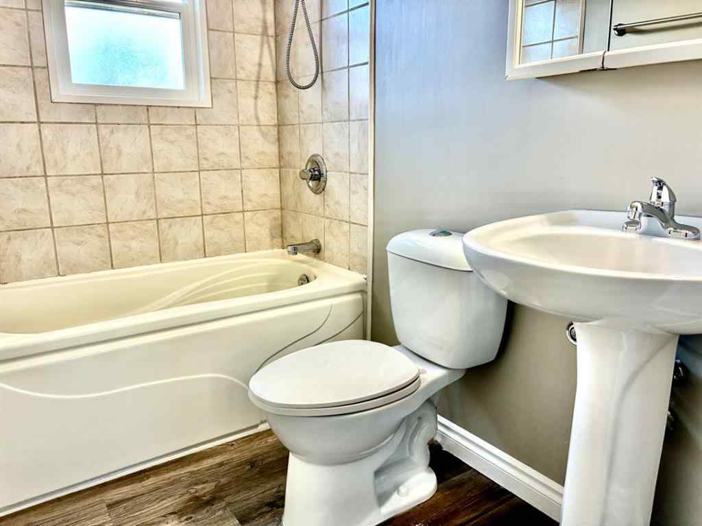 MLS&reg; # A2269701 - 10113 108 Avenue  in Avondale Grande Prairie, Residential Open Houses