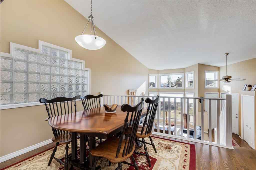 MLS® A2269704 - 1808 Meadowbrook Gate SE in Meadowbrook Airdrie, Residential