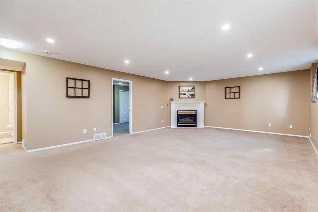 MLS® A2269704 - 1808 Meadowbrook Gate SE in Meadowbrook Airdrie, Residential