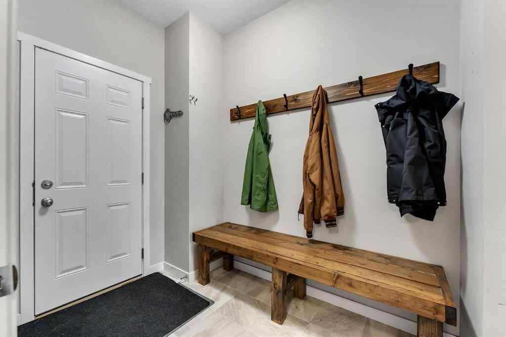 MLS® A2269708 - 39 Savanna Way NE in Saddle Ridge Calgary, Residential