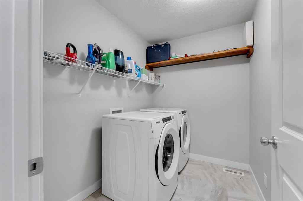 MLS® A2269708 - 39 Savanna Way NE in Saddle Ridge Calgary, Residential