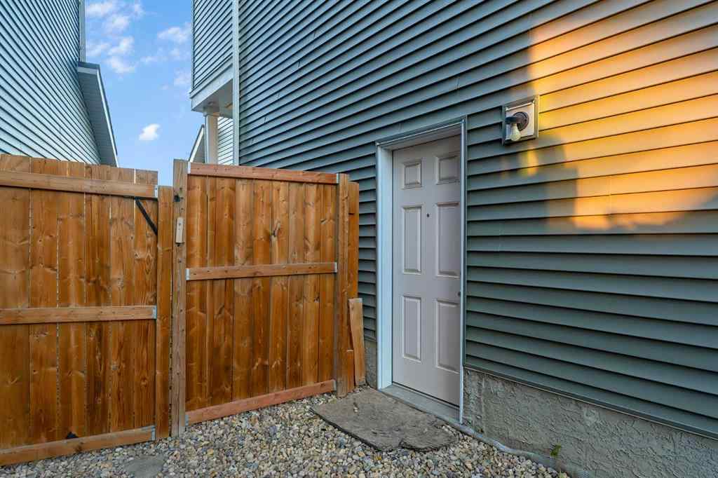 MLS® A2269708 - 39 Savanna Way NE in Saddle Ridge Calgary, Residential