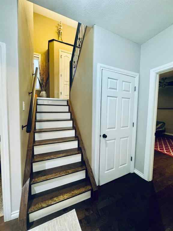 MLS&reg; # A2269709 - 344 Timothy Drive  in Timberlands Red Deer, Residential Open Houses