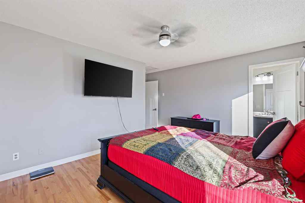 MLS® A2269714 - 57 Shannon Circle SW in Shawnessy Calgary, Residential