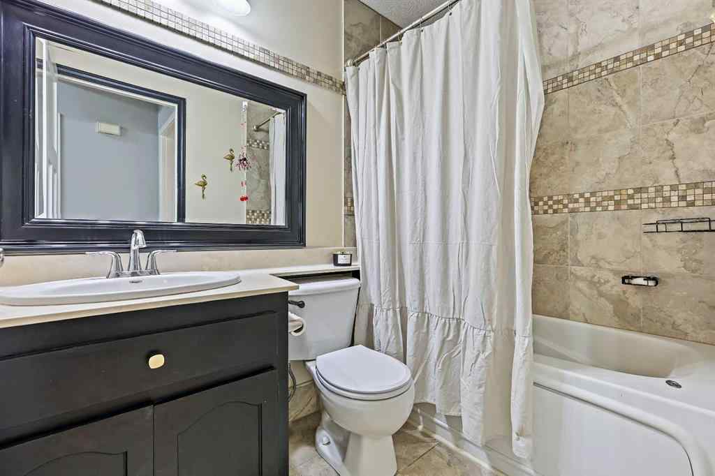 MLS® A2269714 - 57 Shannon Circle SW in Shawnessy Calgary, Residential