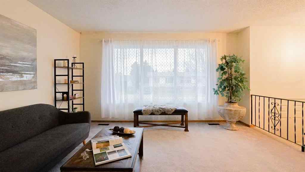 MLS&reg; # A2269731 - 2158 Hawke Crescent NE in Northeast Crescent Heights Medicine Hat, Residential Open Houses