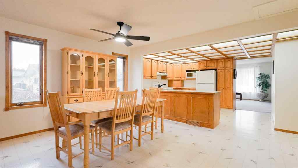 MLS&reg; # A2269731 - 2158 Hawke Crescent NE in Northeast Crescent Heights Medicine Hat, Residential Open Houses