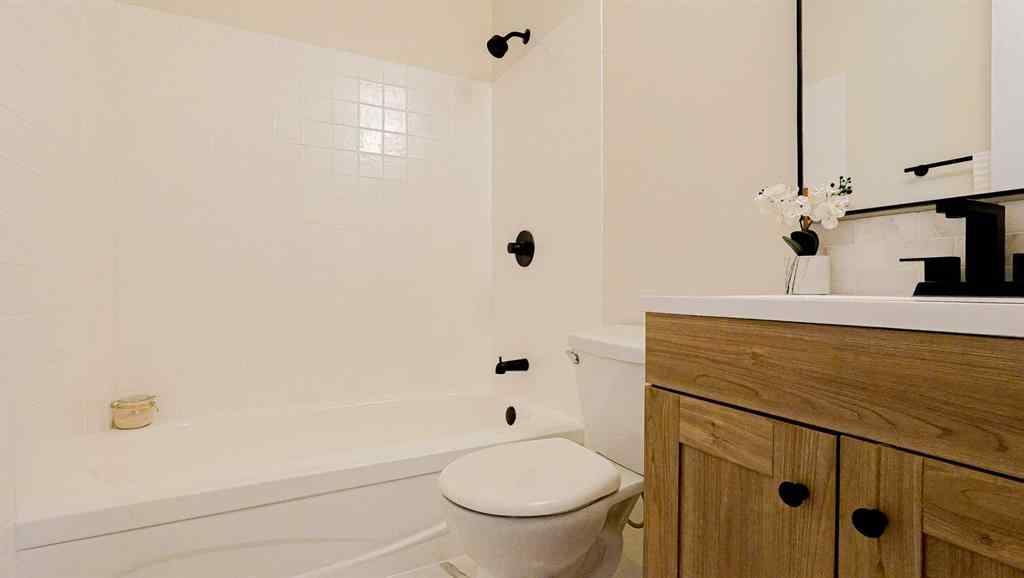 MLS&reg; # A2269731 - 2158 Hawke Crescent NE in Northeast Crescent Heights Medicine Hat, Residential Open Houses