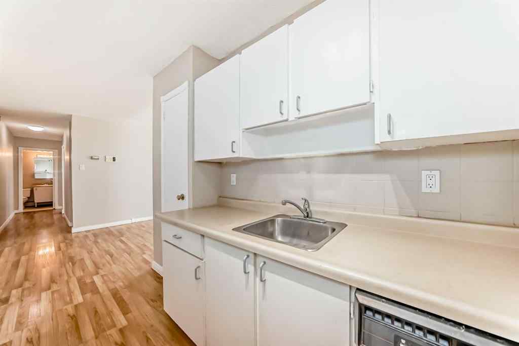 MLS® A2269735 - Unit #508 314 14 Street NW in Hillhurst Calgary, Residential