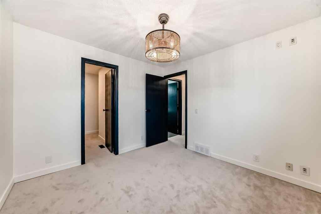 MLS® A2269737 - Unit #14 200 Shawnessy Drive SW in Shawnessy Calgary, Residential