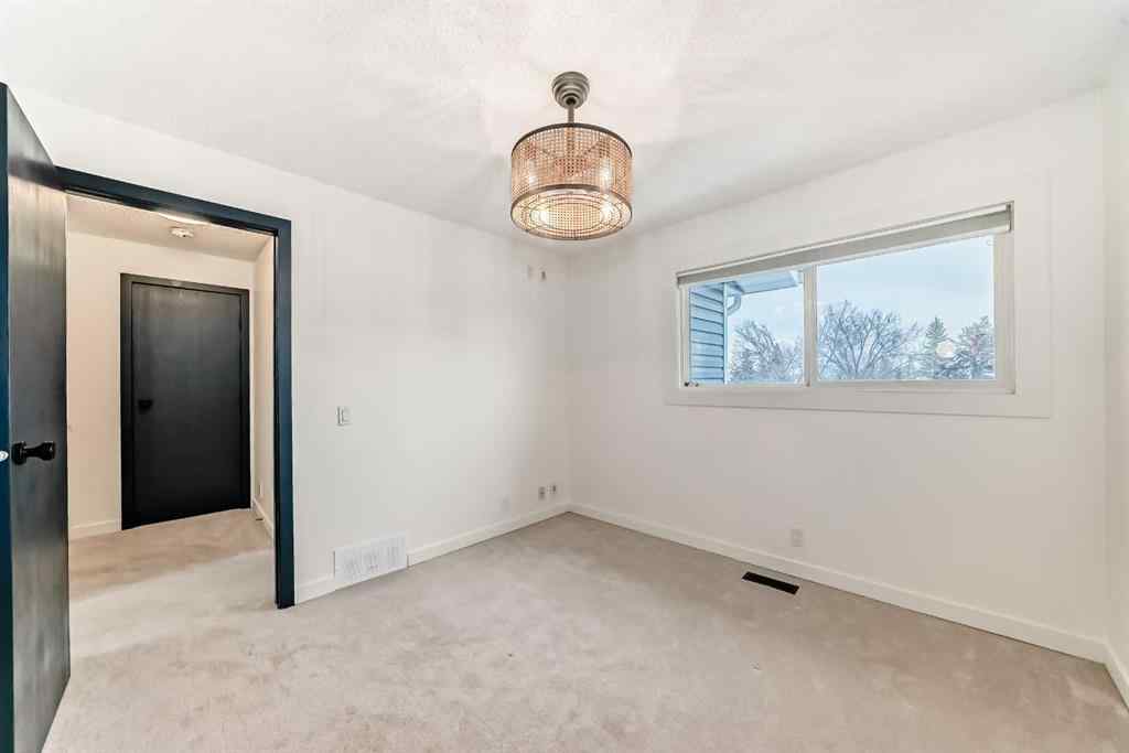 MLS® A2269737 - Unit #14 200 Shawnessy Drive SW in Shawnessy Calgary, Residential