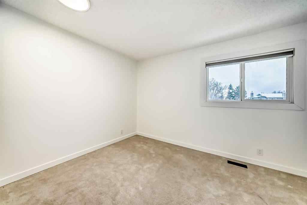 MLS® A2269737 - Unit #14 200 Shawnessy Drive SW in Shawnessy Calgary, Residential