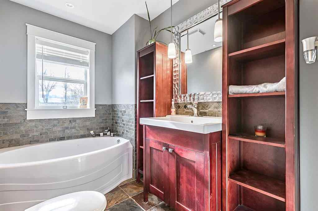 MLS&reg; # A2269738 - 290043 TWP RD 164   in NONE Rural Willow Creek No. 26, M.D. of, Residential Open Houses