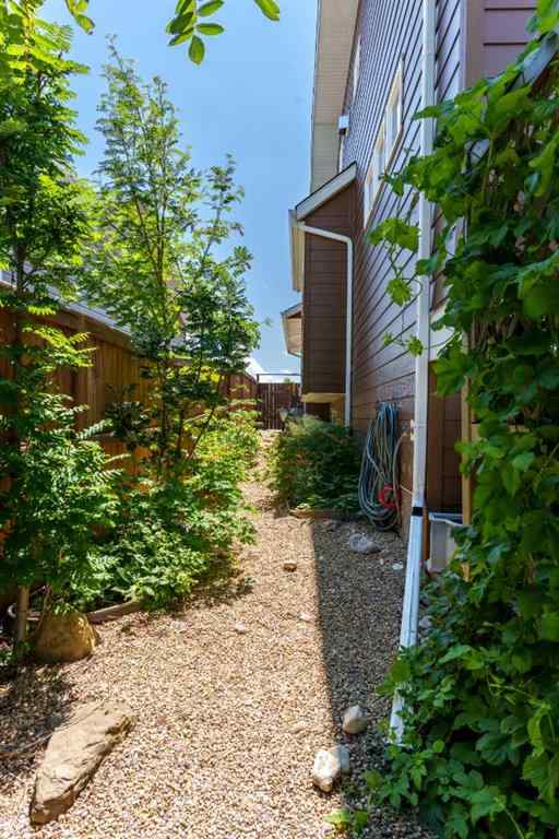 MLS&reg; # A2269746 - 118 Riverwood Crescent SW in Riverwood Estates Diamond Valley, Residential Open Houses