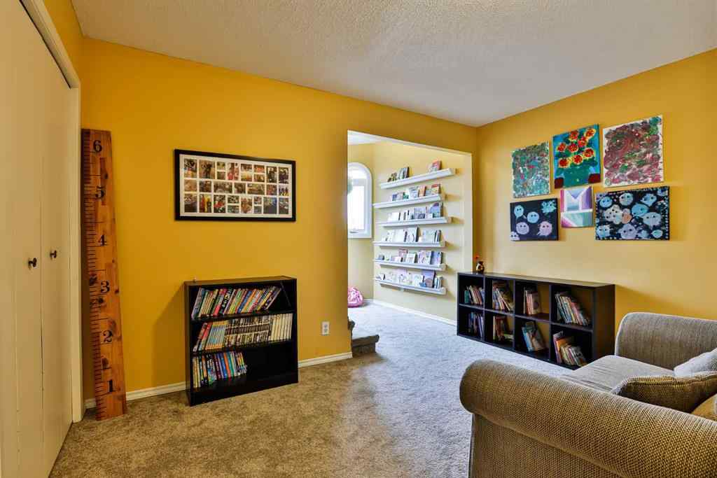 MLS&reg; # A2269749 - 5831 46A Street  in NONE Taber, Residential Open Houses