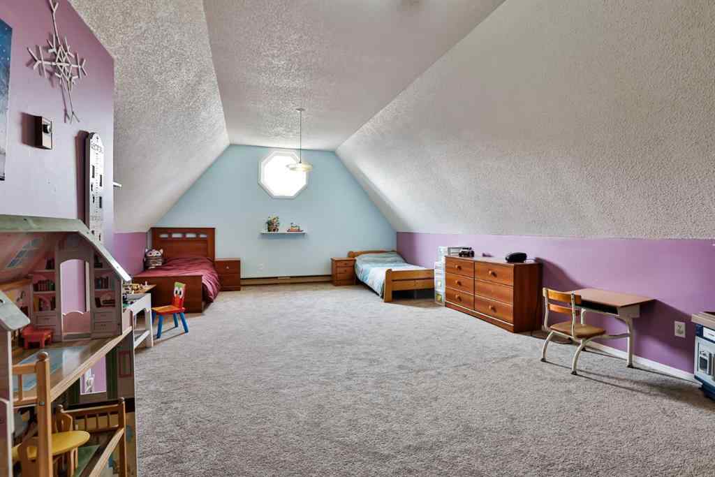 MLS&reg; # A2269749 - 5831 46A Street  in NONE Taber, Residential Open Houses