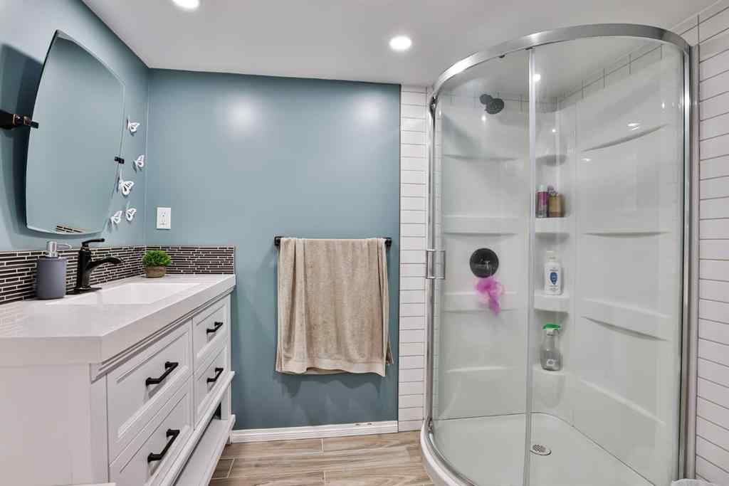 MLS&reg; # A2269749 - 5831 46A Street  in NONE Taber, Residential Open Houses