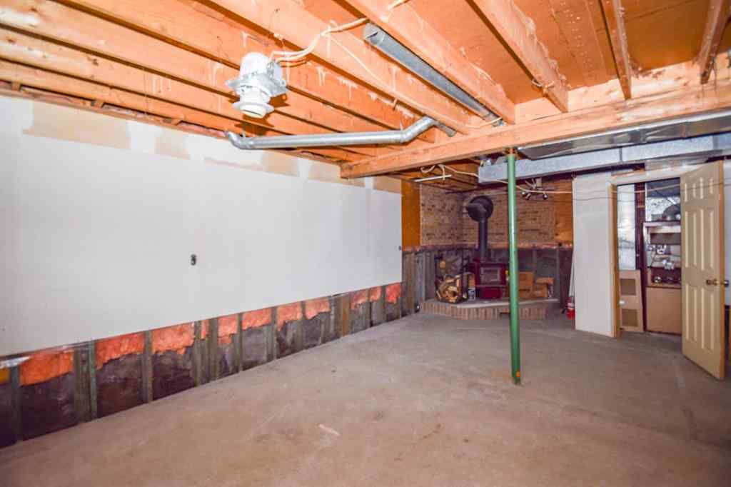 MLS&reg; # A2269750 - 20140 TWP Rd. 380   in NONE Rural Stettler No. 6, County of, Residential Open Houses