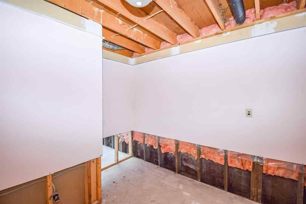 MLS&reg; # A2269750 - 20140 TWP Rd. 380   in NONE Rural Stettler No. 6, County of, Residential Open Houses