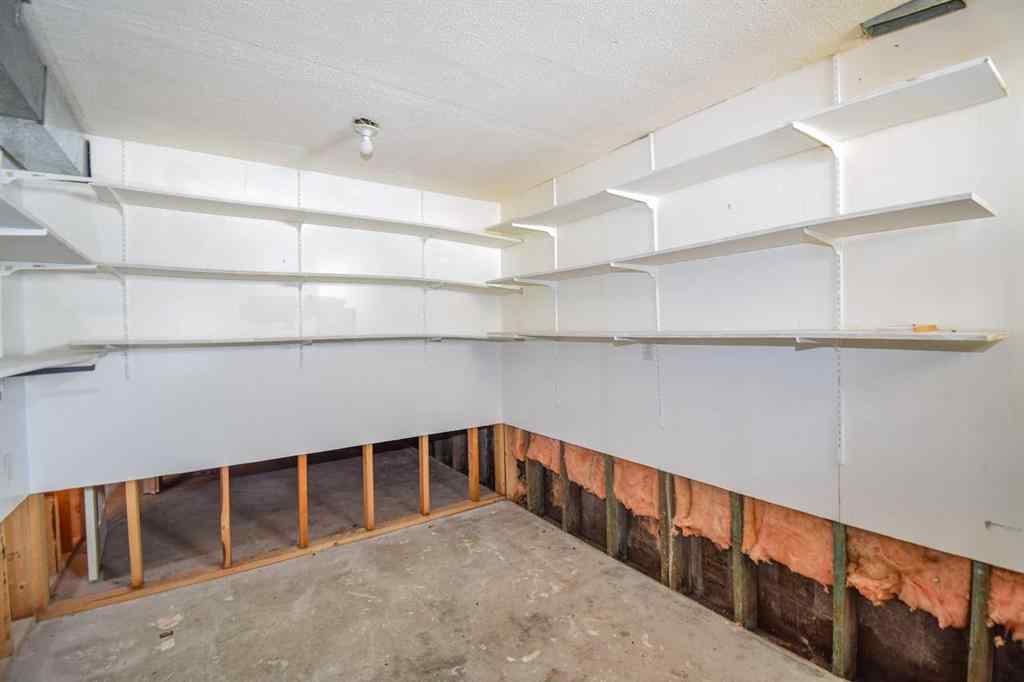 MLS&reg; # A2269750 - 20140 TWP Rd. 380   in NONE Rural Stettler No. 6, County of, Residential Open Houses