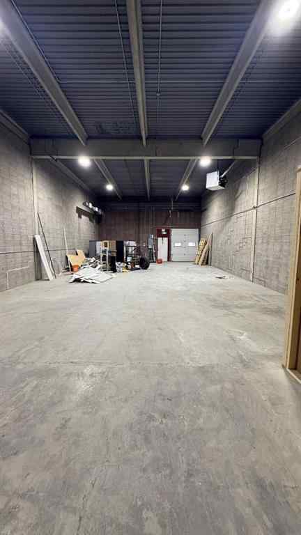 MLS® A2269751 - Unit #4 3004 9 Avenue N in Shackleford Industrial Park Lethbridge, Commercial