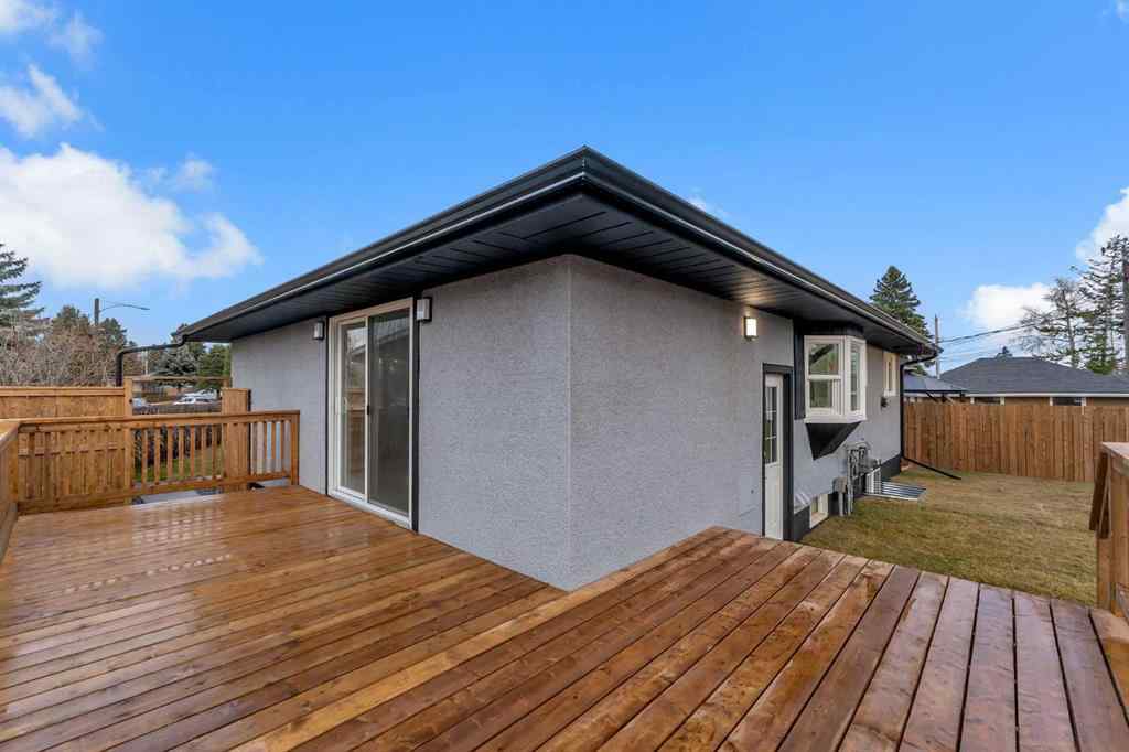 MLS&reg; # A2269754 - 4515 Fordham Crescent SE in Forest Heights Calgary, Residential Open Houses