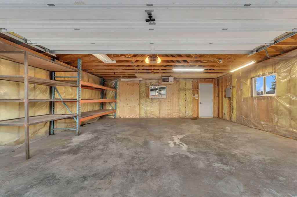 MLS&reg; # A2269754 - 4515 Fordham Crescent SE in Forest Heights Calgary, Residential Open Houses