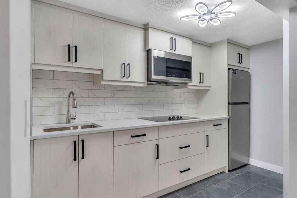 MLS&reg; # A2269754 - 4515 Fordham Crescent SE in Forest Heights Calgary, Residential Open Houses