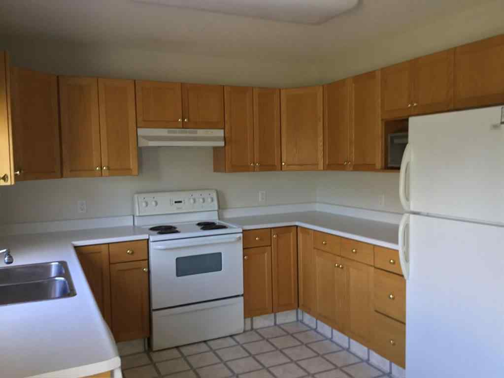 MLS&reg; # A2269756 - Unit #UNIT 2 4920 53 Avenue  in NONE Whitecourt, Residential Open Houses